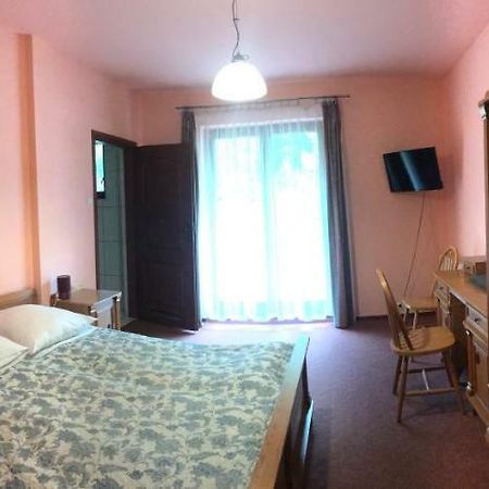 Hotel Twardowski Glogoczow Bagian luar foto